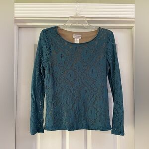 Long sleeve lace shirt